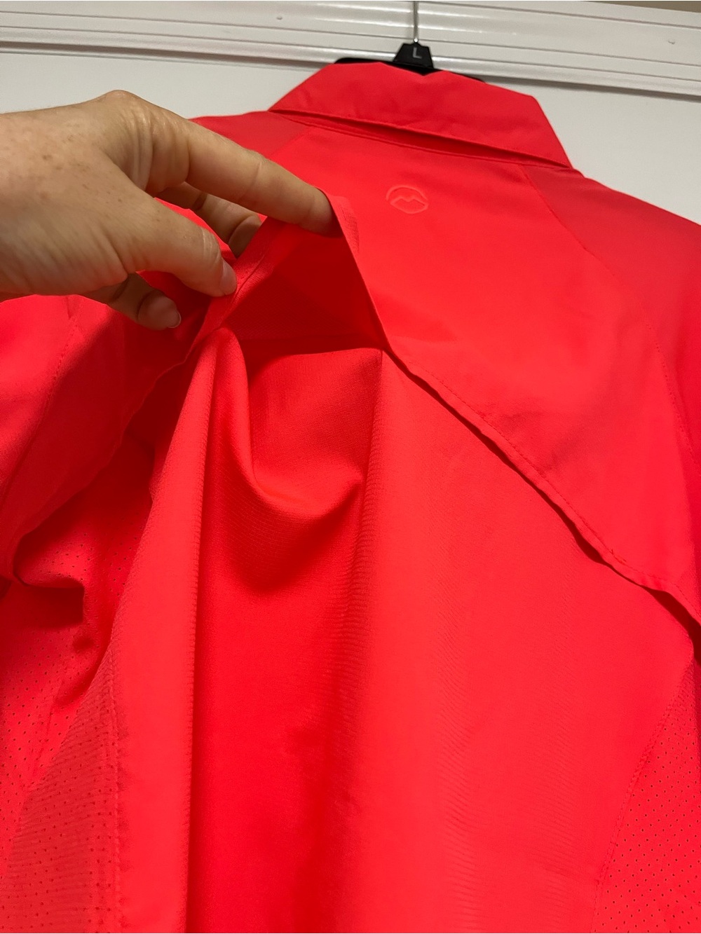 Magellan Outdoors Bright Red Roll-Tab Long Sleeve Performance Shirt Large - Picture 8 of 12